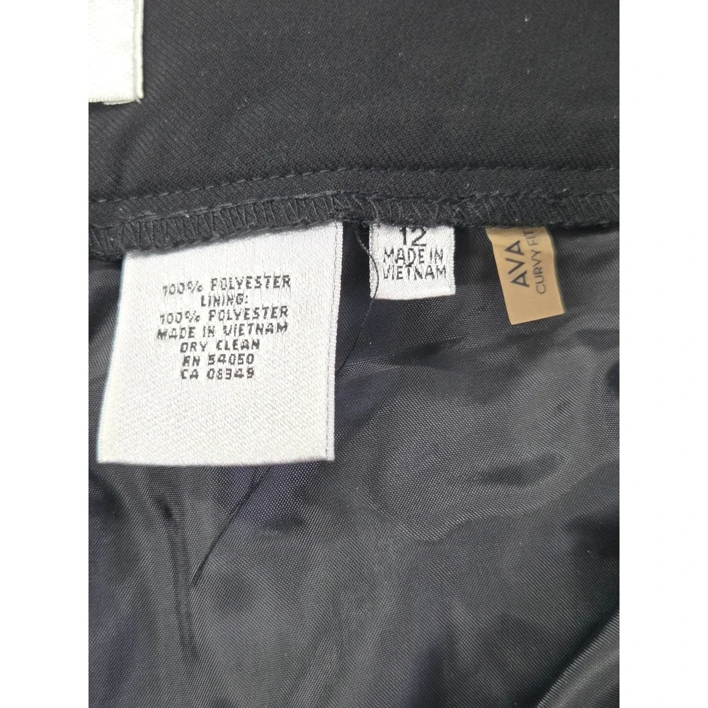 Kasper separates black